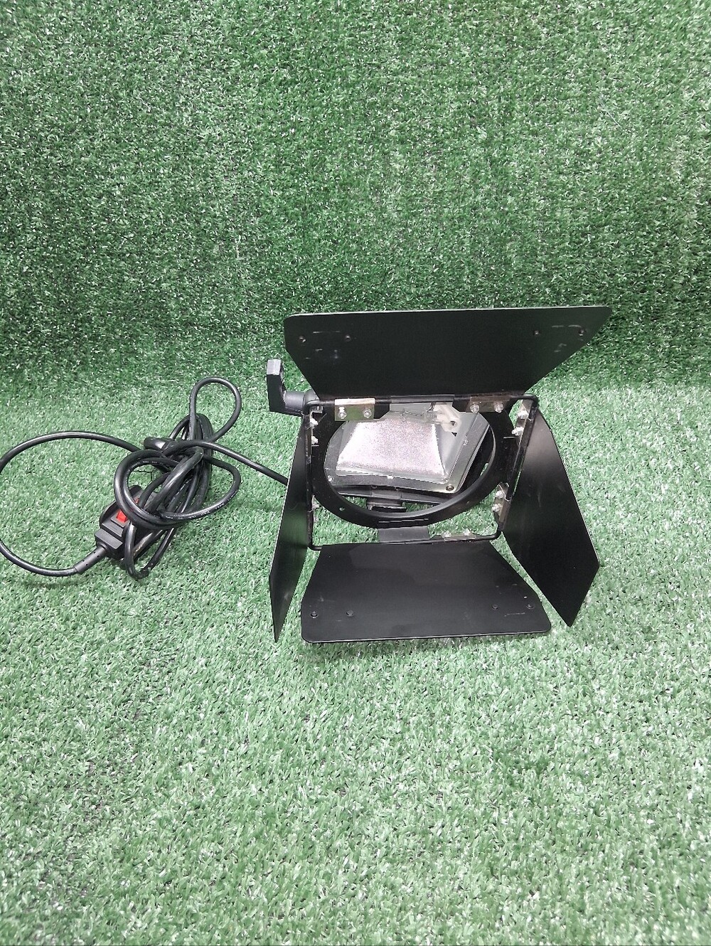 Britek H8061S Halo Flood 800/650p